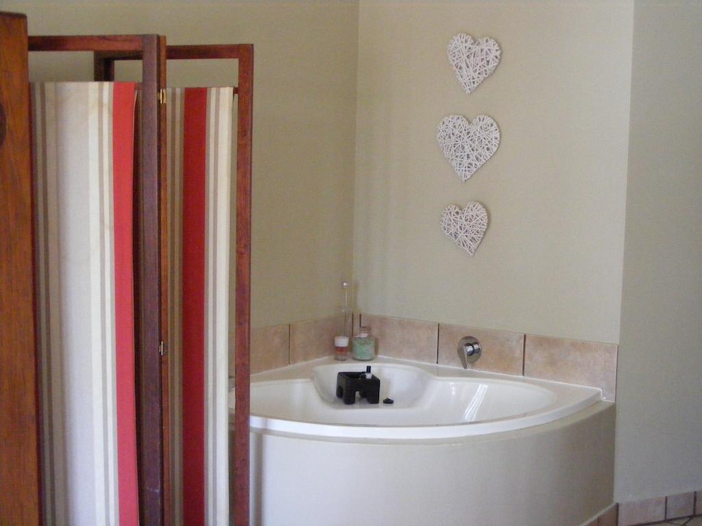 Joan'S Bed And Breakfast ダーバン 部屋 写真